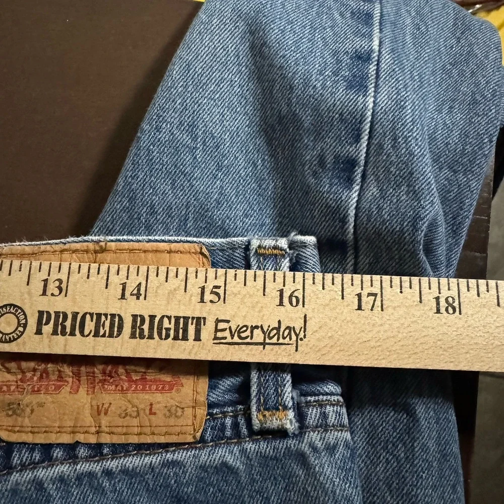 Levi's 505 33x30 Blue Denim Men's Jeans Straight Leg Pants Medium Wash